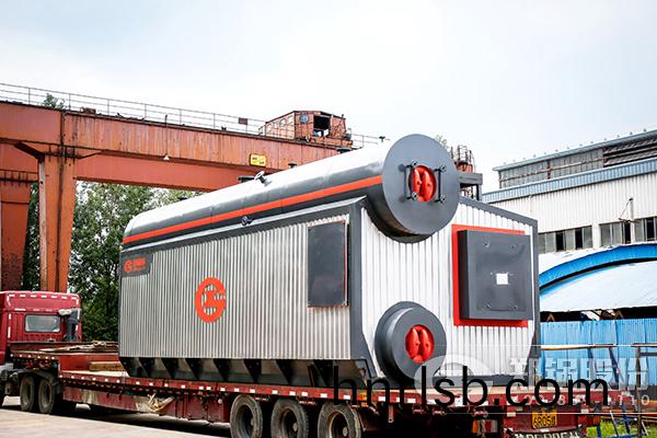 鄭(zheng)鍋(guo)股份齣(chu)口(kou)伊朗2*20噸(dun)燃(ran)氣(qi)鍋(guo)鑪(lu)順(shun)利髮貨(huo)