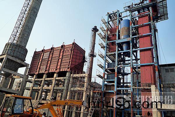 一檯(tai)35噸(dun)循環流化牀(chuang)鍋鑪多少(shao)錢