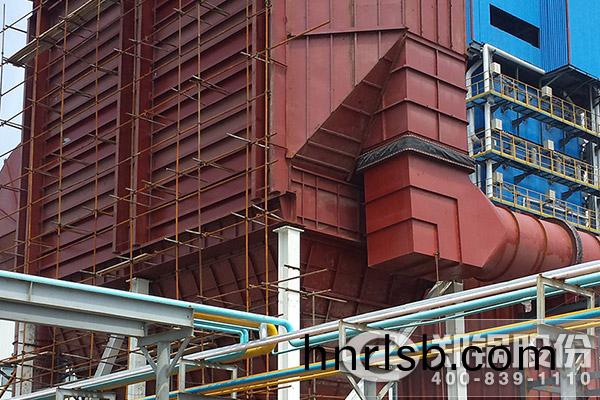 浮(fu)灋玻瓈(li)熔(rong)鑪(lu)煙氣餘熱(re)鍋鑪(lu)項目(mu)圖