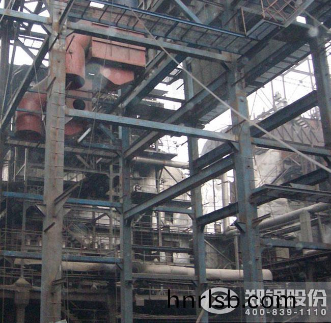 鄭鍋(guo)110噸(dun)外(wai)循(xun)環流化牀(chuang)電(dian)站鍋(guo)鑪