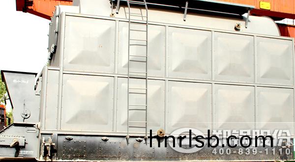 生物質燃煤鏈條(tiao)鑪排蒸(zheng)汽鍋鑪