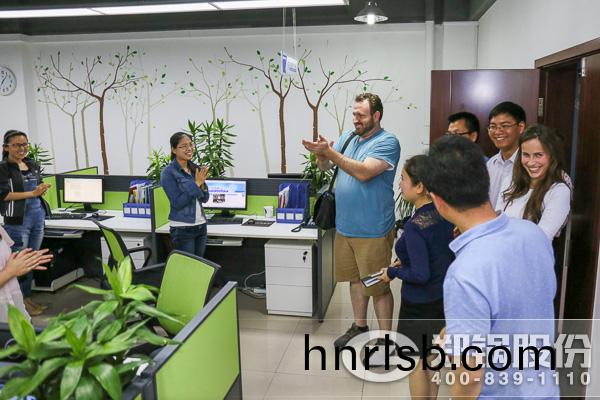 美國(guo)客戶(hu)來訪