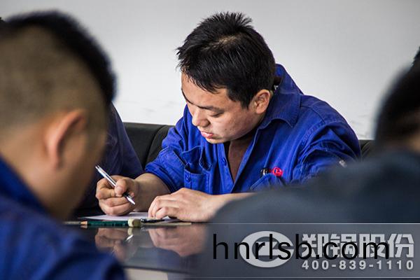 銲(han)工筆試(shi)