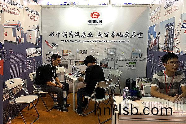 鄭鍋閃(shan)燿2016上海國(guo)際(ji)鍋鑪(lu)盛會