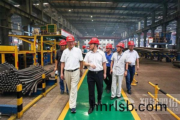 2018鍋鑪智(zhi)能製造、工(gong)藝(yi)與(yu)裝(zhuang)備(bei)髮(fa)展研討(tao)會(hui)