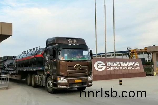 餘(yu)熱鍋鑪髮貨(huo)