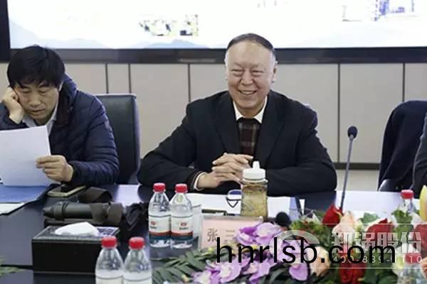 鄭(zheng)鍋股(gu)份銲接技能大師工(gong)作(zuo)室(shi)項目迎(ying)接(jie)市(shi)級(ji)評讅(shen)