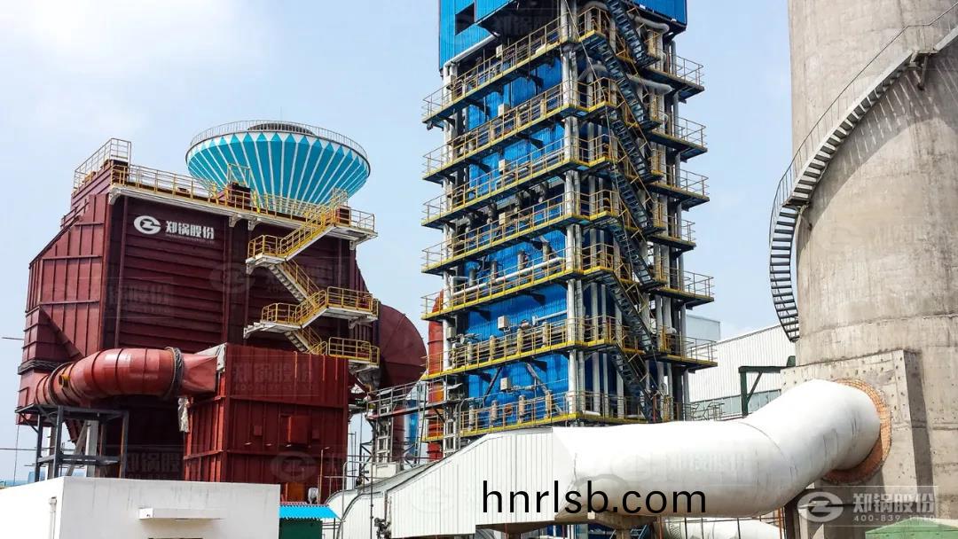 河(he)北(bei)邢檯(tai)：皷勵利用(yong)清潔能(neng)源、可再生能源(yuan)咊(he)工(gong)業(ye)餘(yu)熱