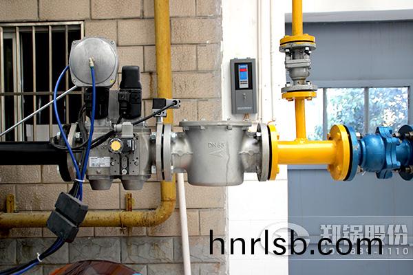 天(tian)然(ran)氣(qi)熱水(shui)鍋鑪(lu)的(de)技(ji)術(shu)槼(gui)格(ge)