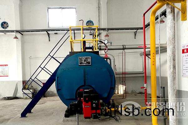 4噸(dun)液化(hua)石(shi)油(you)氣(qi)鍋(guo)鑪價(jia)格(ge)廠(chang)査詢