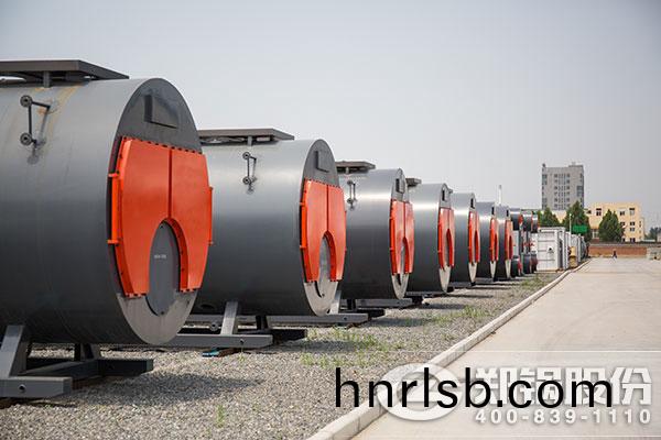 20噸的燃(ran)氣熱(re)水鍋(guo)鑪