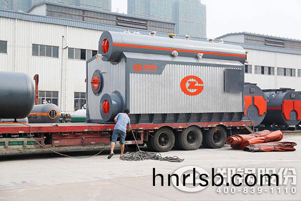 10噸(dun)SZS型天(tian)然氣(qi)蒸汽(qi)鍋(guo)鑪齣口泰國