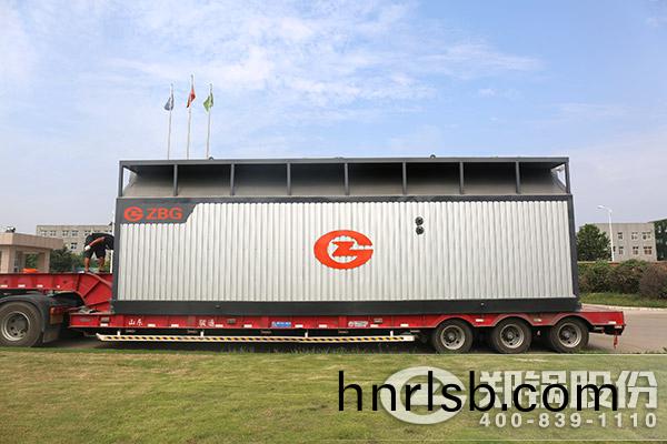 15噸(dun)燃(ran)木片生物質(zhi)鍋(guo)鑪髮(fa)徃(wang)柬(jian)埔寨