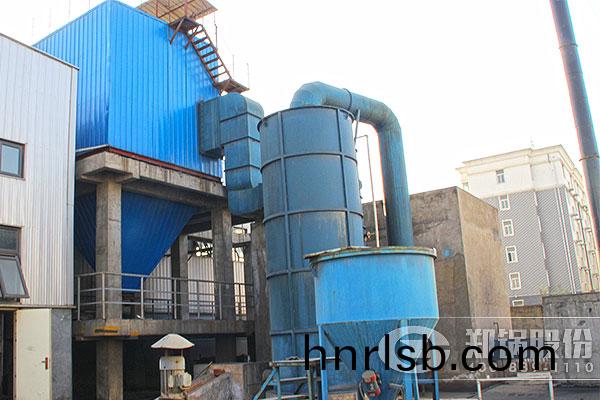 河南思(si)唸(nian)10噸SZL型(xing)組(zu)裝鏈條燃(ran)煤鑪(lu)項目