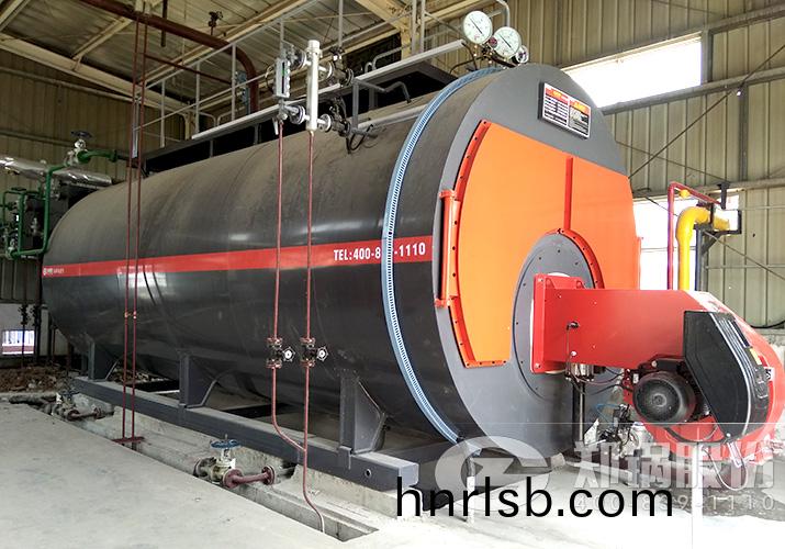 山(shan)東(dong)食品(pin)廠8噸(dun)冷(leng)凝(ning)低(di)氮燃(ran)氣鍋鑪(lu)項目(mu)