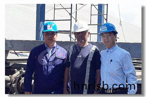 化工(gong)廠(chang)4噸(dun)燃(ran)油(you)鍋(guo)鑪