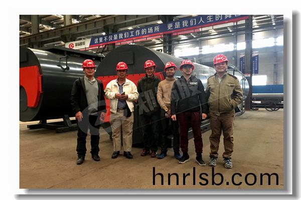 10噸(dun)SZL係列(lie)燃煤蒸汽(qi)鍋(guo)鑪(lu)