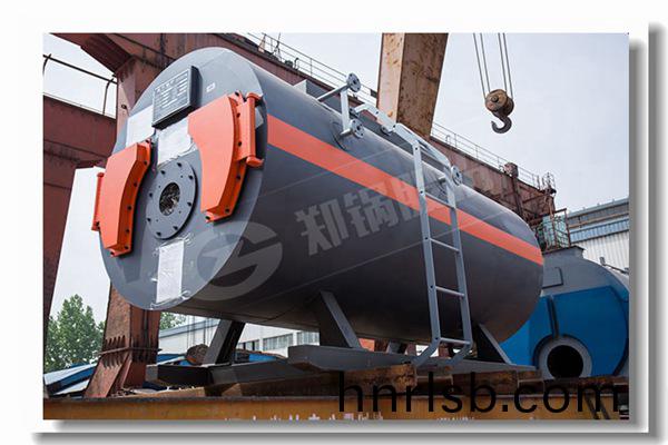 4噸臥(wo)式冷(leng)凝蒸(zheng)汽鍋鑪(lu)