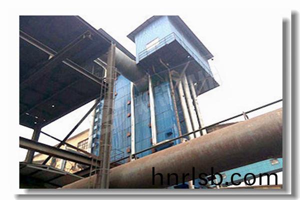 2噸(dun)低(di)壓蒸(zheng)汽鍋鑪價(jia)格甘蔗(zhe)渣(zha)火(huo)